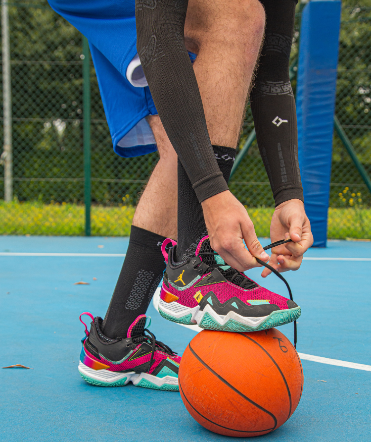 NO STRAIN Sleeve - Image 9